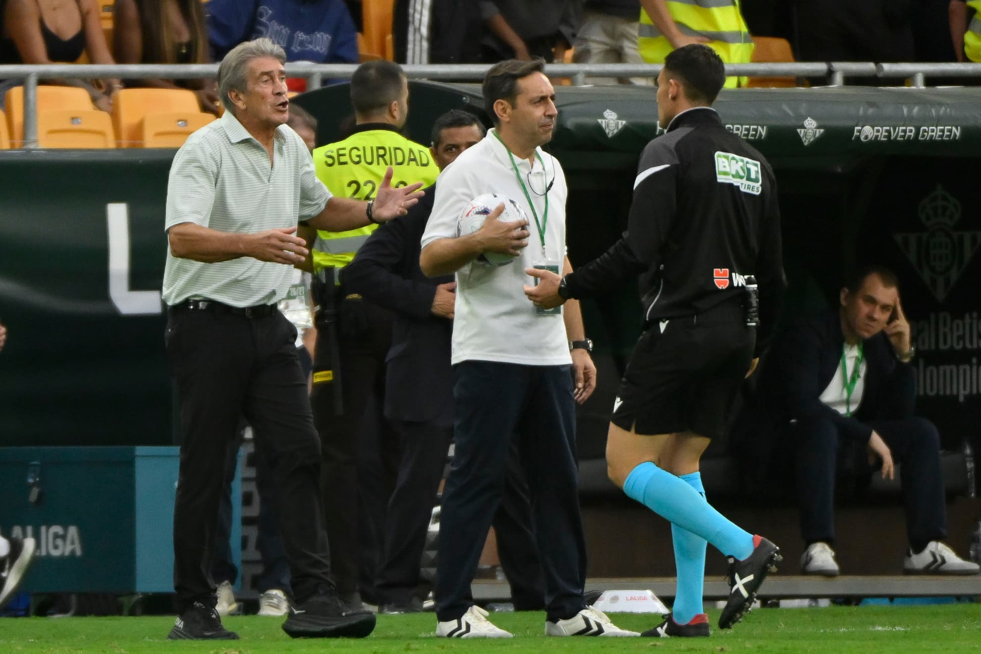 Pellegrini: "Decisiones absolutamente inentendibles e inexplicables"