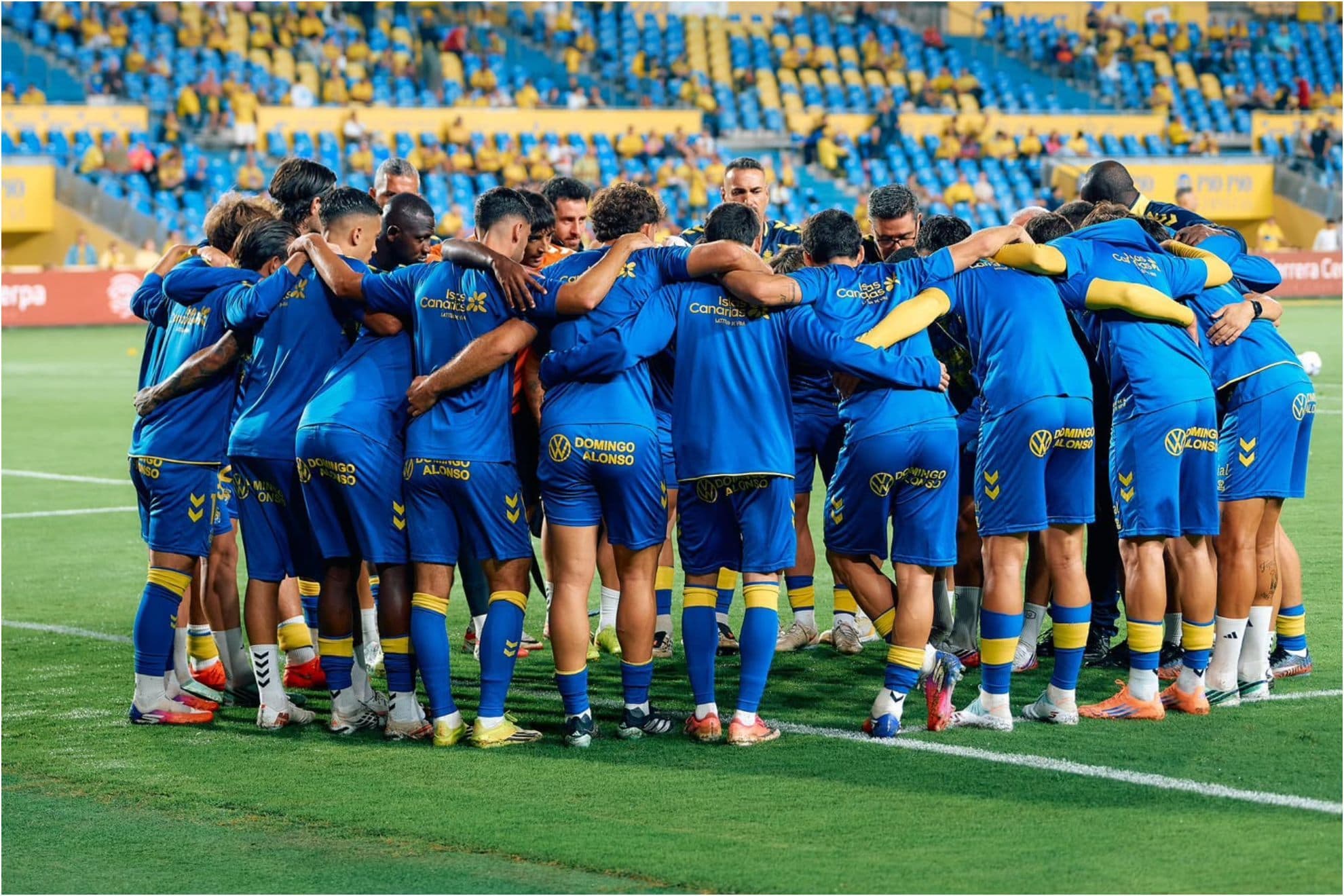 La fragilidad defensiva condena a Las Palmas, que mira de reojo al descenso