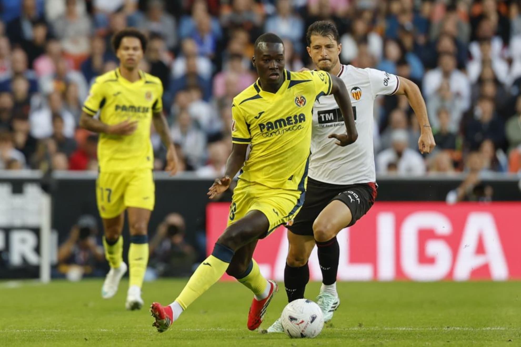 Un partido a Mario Martín y Pape Gueye