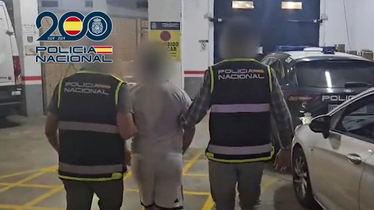 Detenido en Málaga un joven de 20 años del movimiento Blocus que incitaba en redes a saqueos